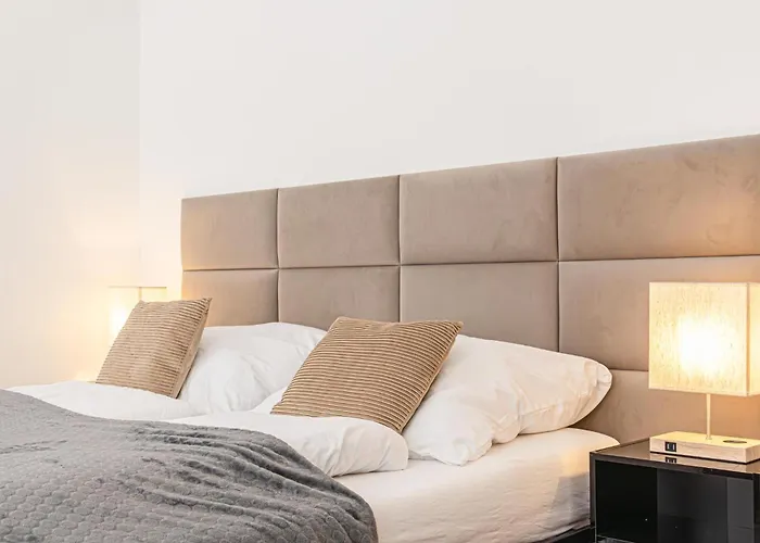 Charming 1Br Apartment Very Central