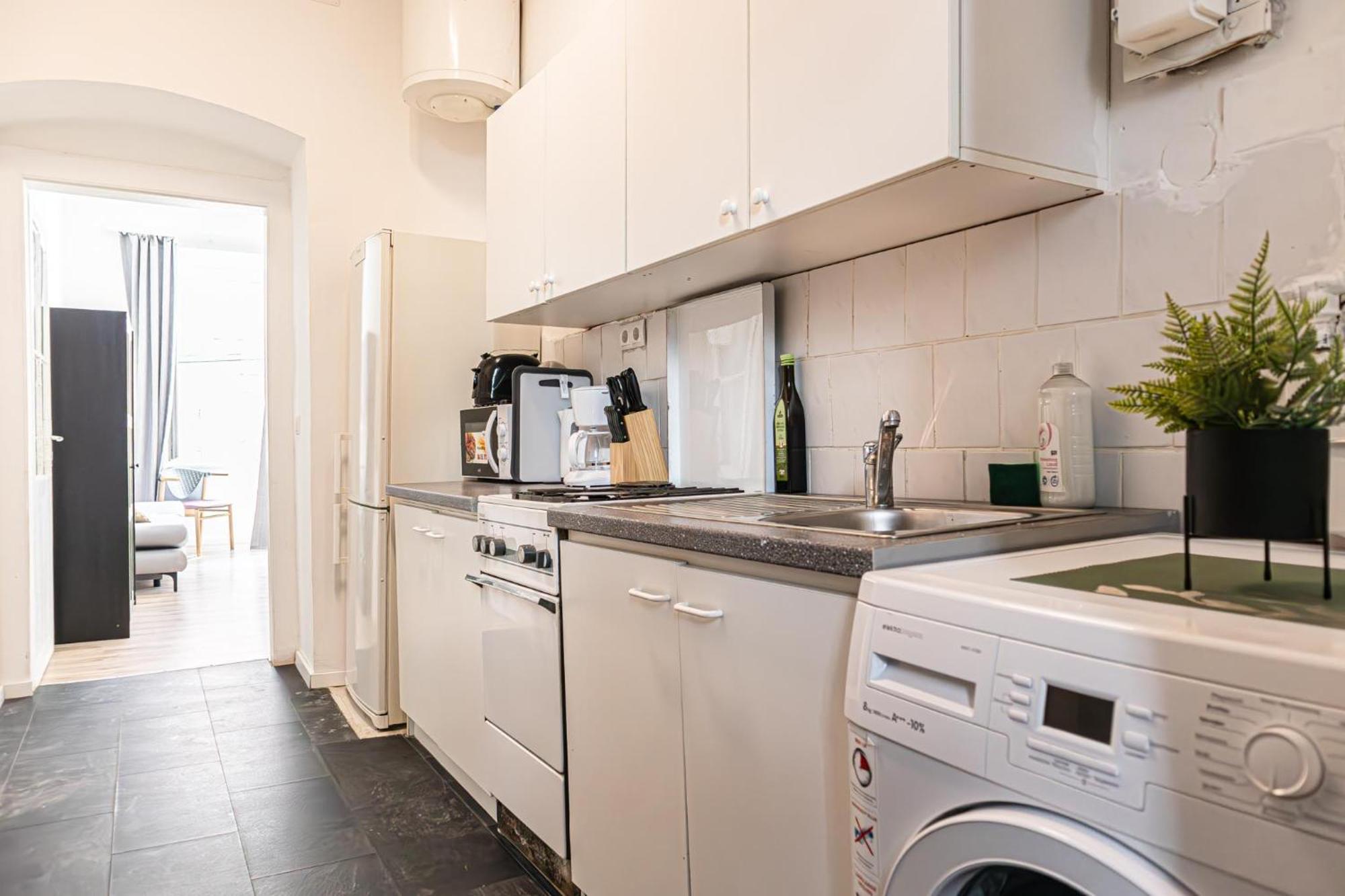 Charming 1br Very Vienne